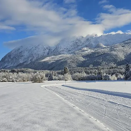 Dapfusterer 度假居 *